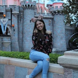 Meet your Posher, Kayla